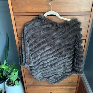 BCBG FAUX FUR wrap